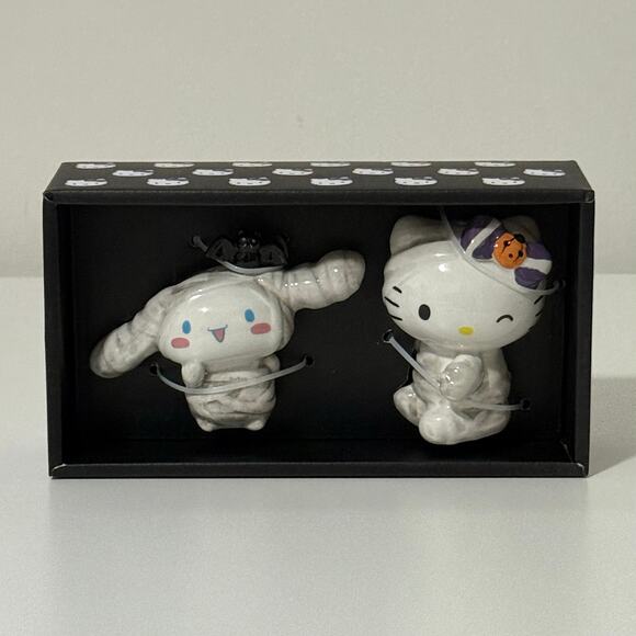 New Blue Sky Hello Kitty & Cinnamonroll Halloween Mummy Salt and Pepper Shakers - Picture 6 of 6